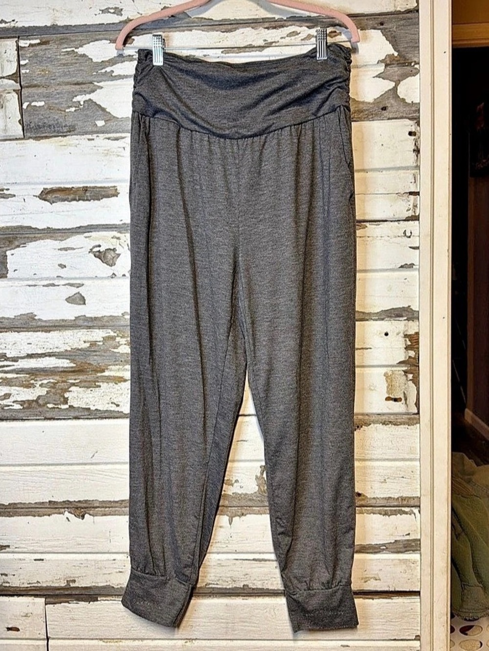 Halara High Waisted Ruched Heathered Yoga Joggers with Pockets Gray Large ((012